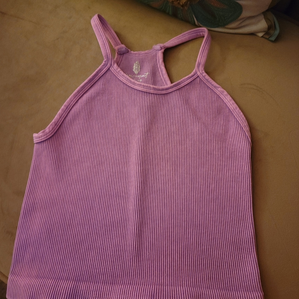 NWOT FREE PEOPLE CROPPED RIBBED TOP SIZE M/L
